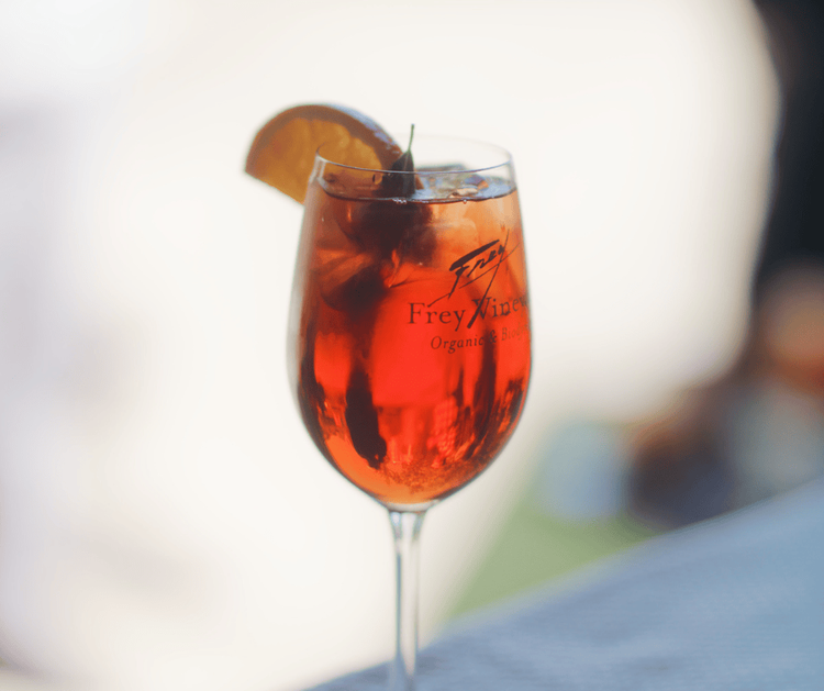 Orange Beard Spritz — Frey Vineyards